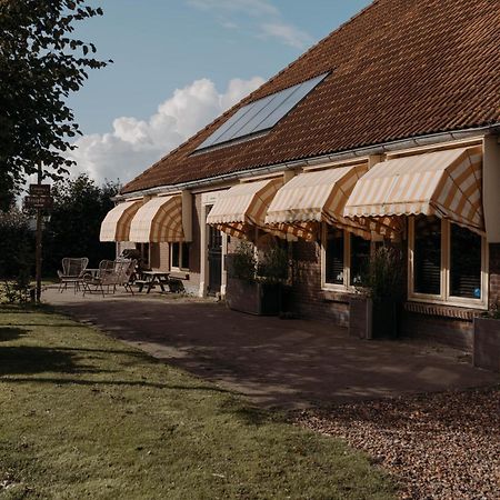 Camping De Tulpenweide Lege Kampeerplaats, Lege Plaats Op Het Gras Zonder Bed Breezand ภายนอก รูปภาพ